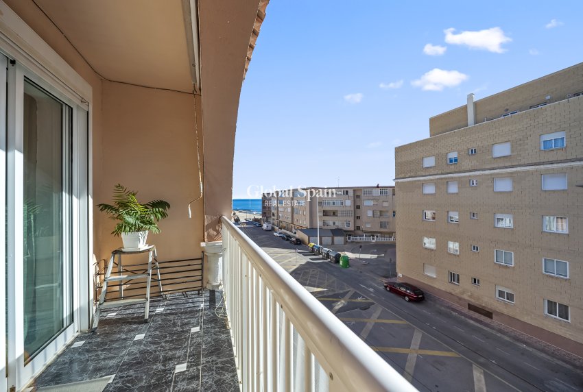 Venta - Ático -
TORREVIEJA - La Mata