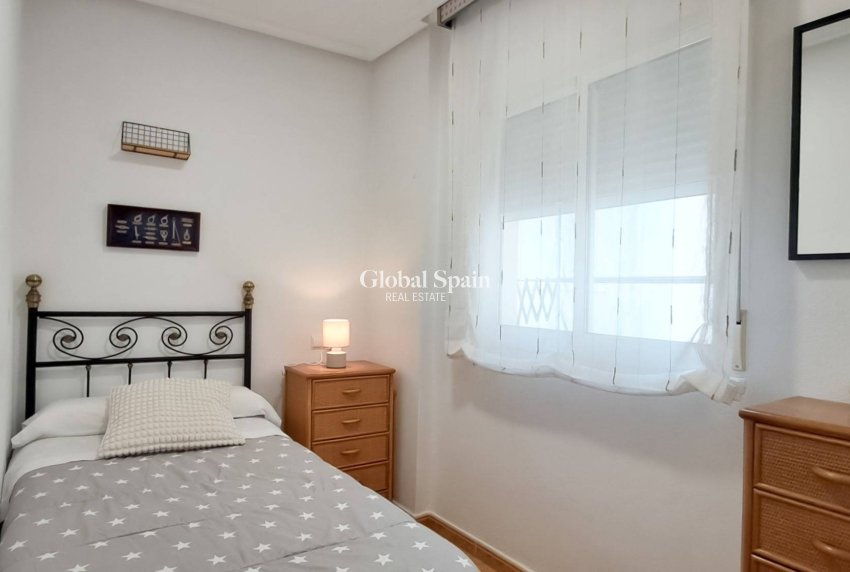 Venta - ÁTICO -
TORREVIEJA - La Mata