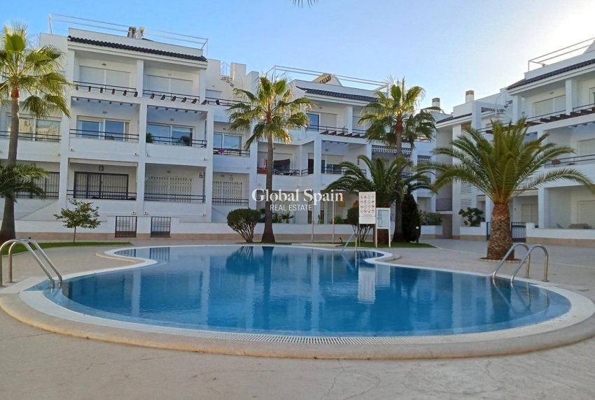 Venta - ÁTICO -
TORREVIEJA - La Veleta