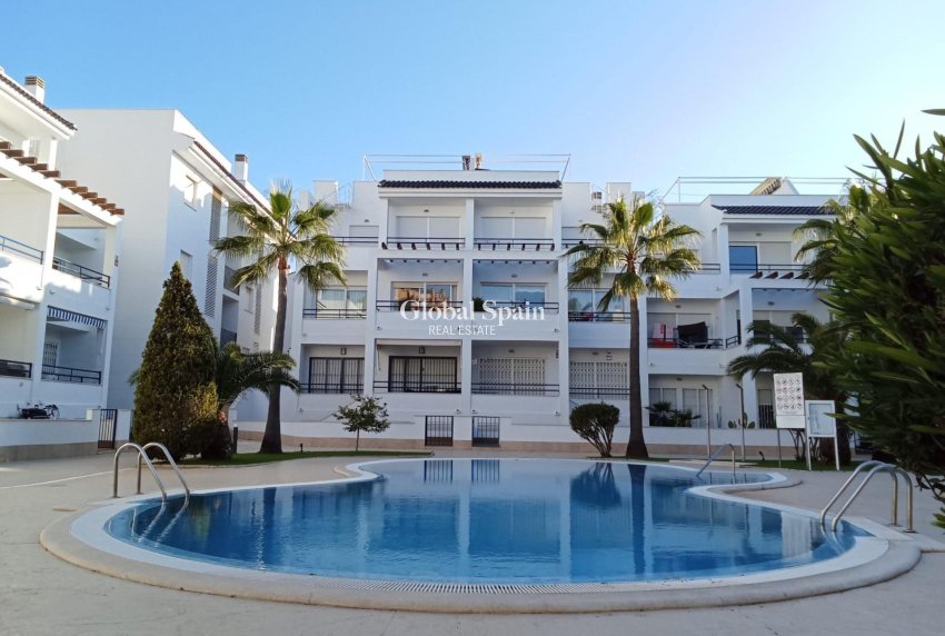 Venta - ÁTICO -
TORREVIEJA - La Veleta