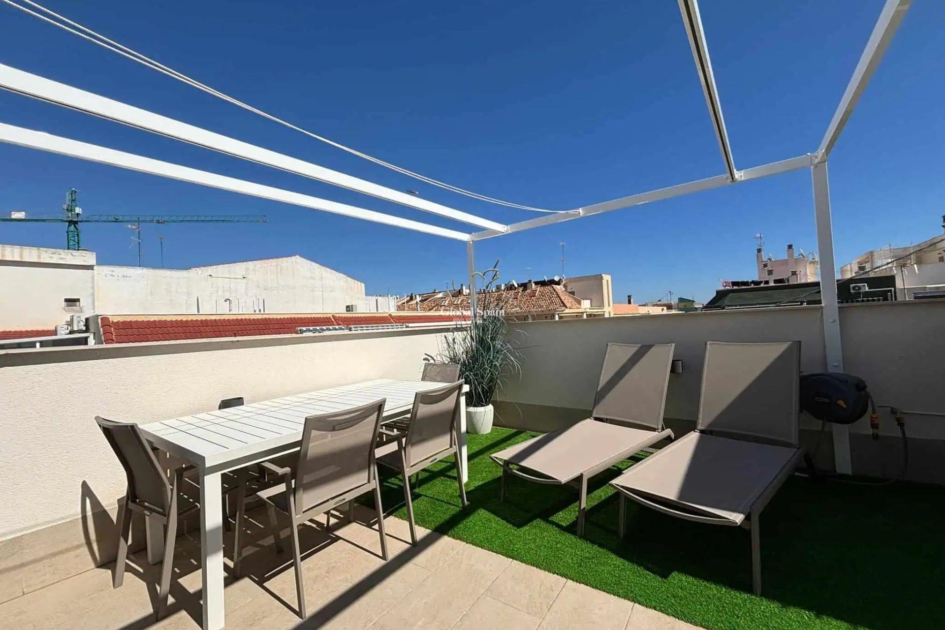 Venta - ÁTICO -
TORREVIEJA - Las Piscinas Naturales