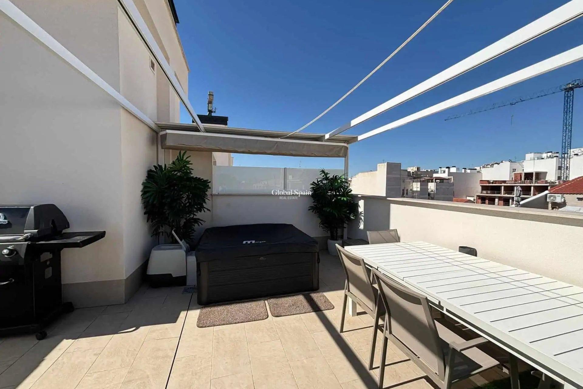 Venta - ÁTICO -
TORREVIEJA - Las Piscinas Naturales
