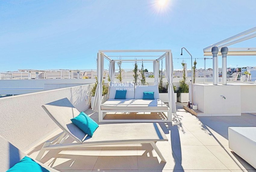 Venta - ÁTICO -
TORREVIEJA - LOS BALCONES - LOS ALTOS