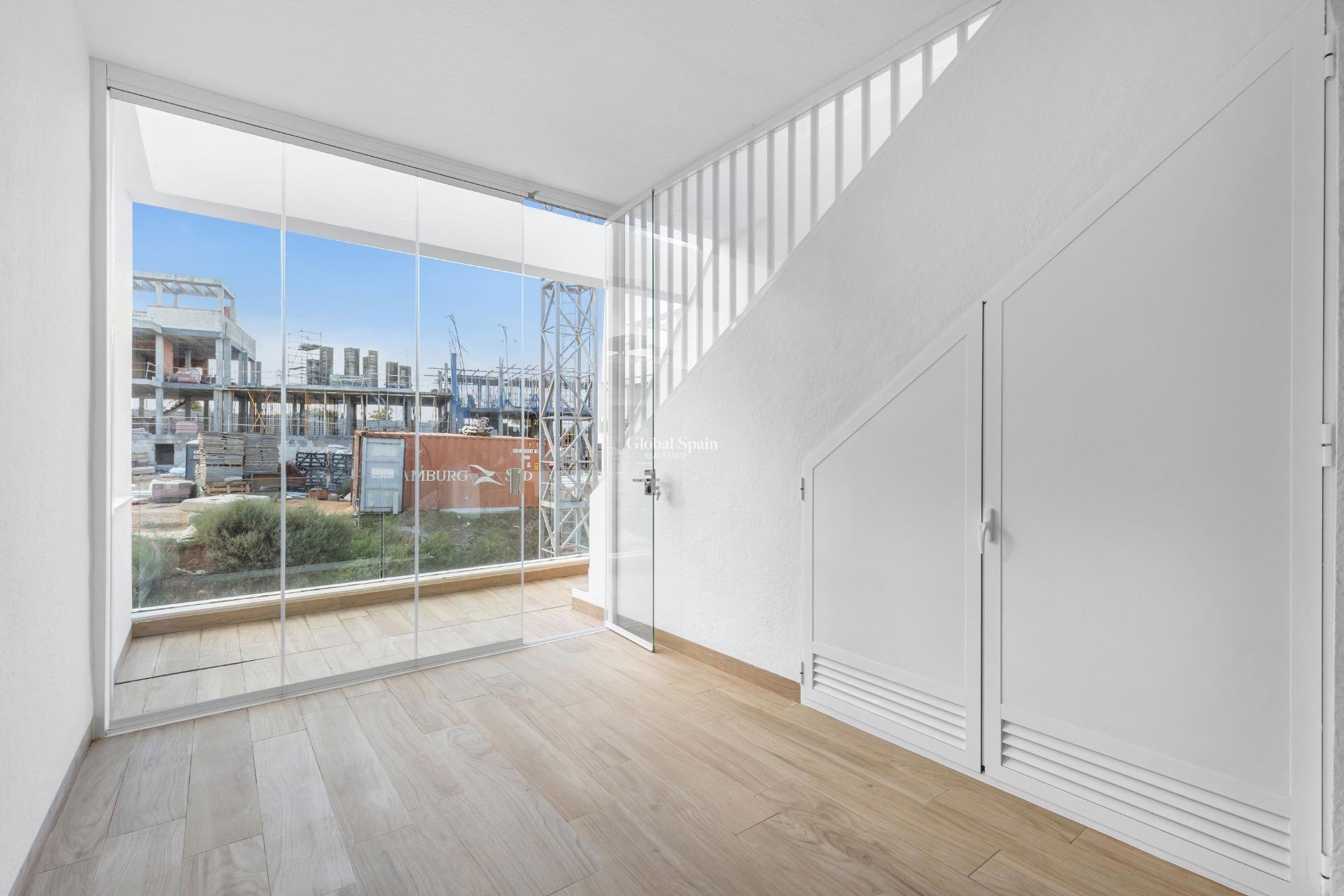 Venta - ÁTICO -
TORREVIEJA - LOS BALCONES - LOS ALTOS