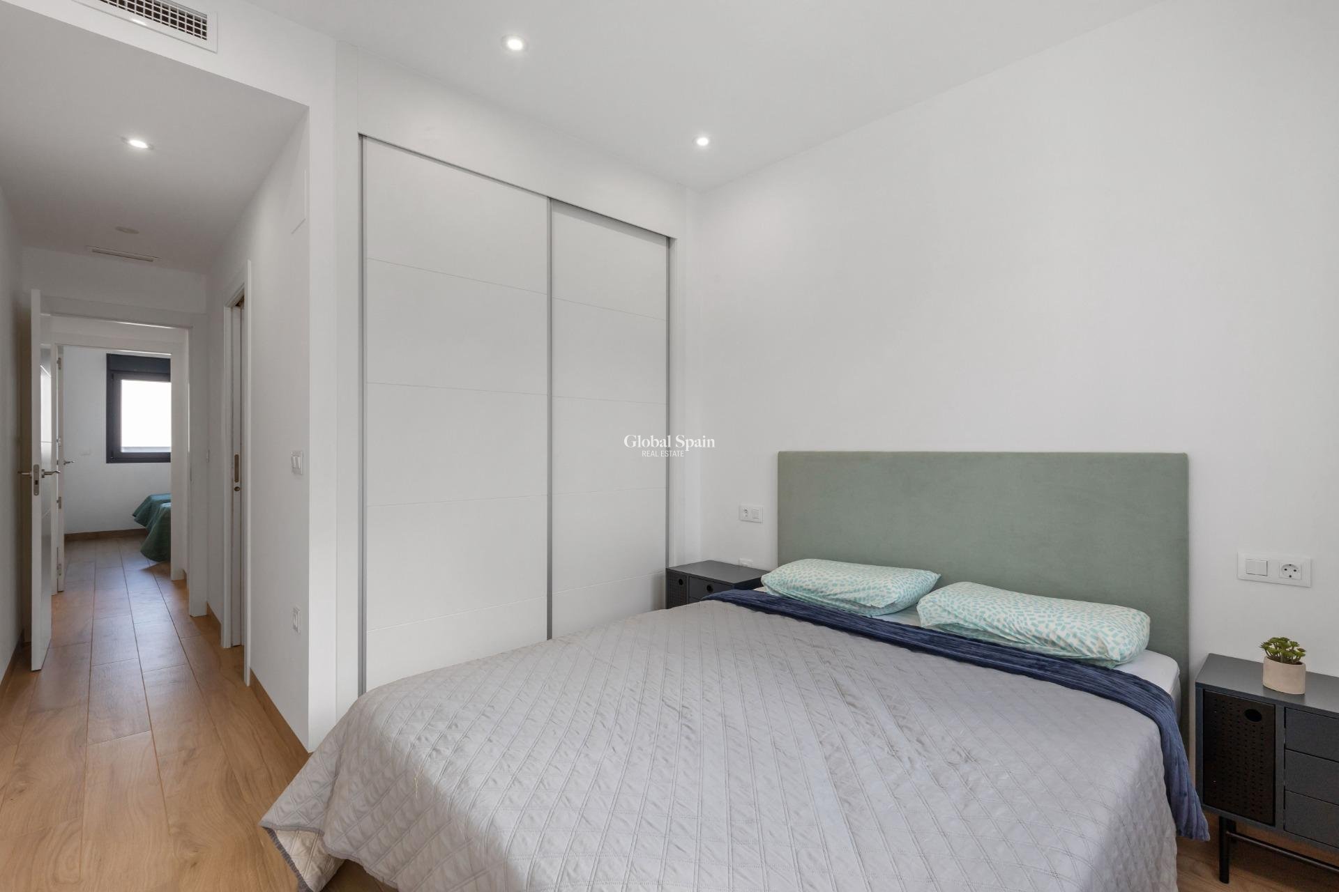 Venta - ÁTICO -
TORREVIEJA - LOS BALCONES - LOS ALTOS