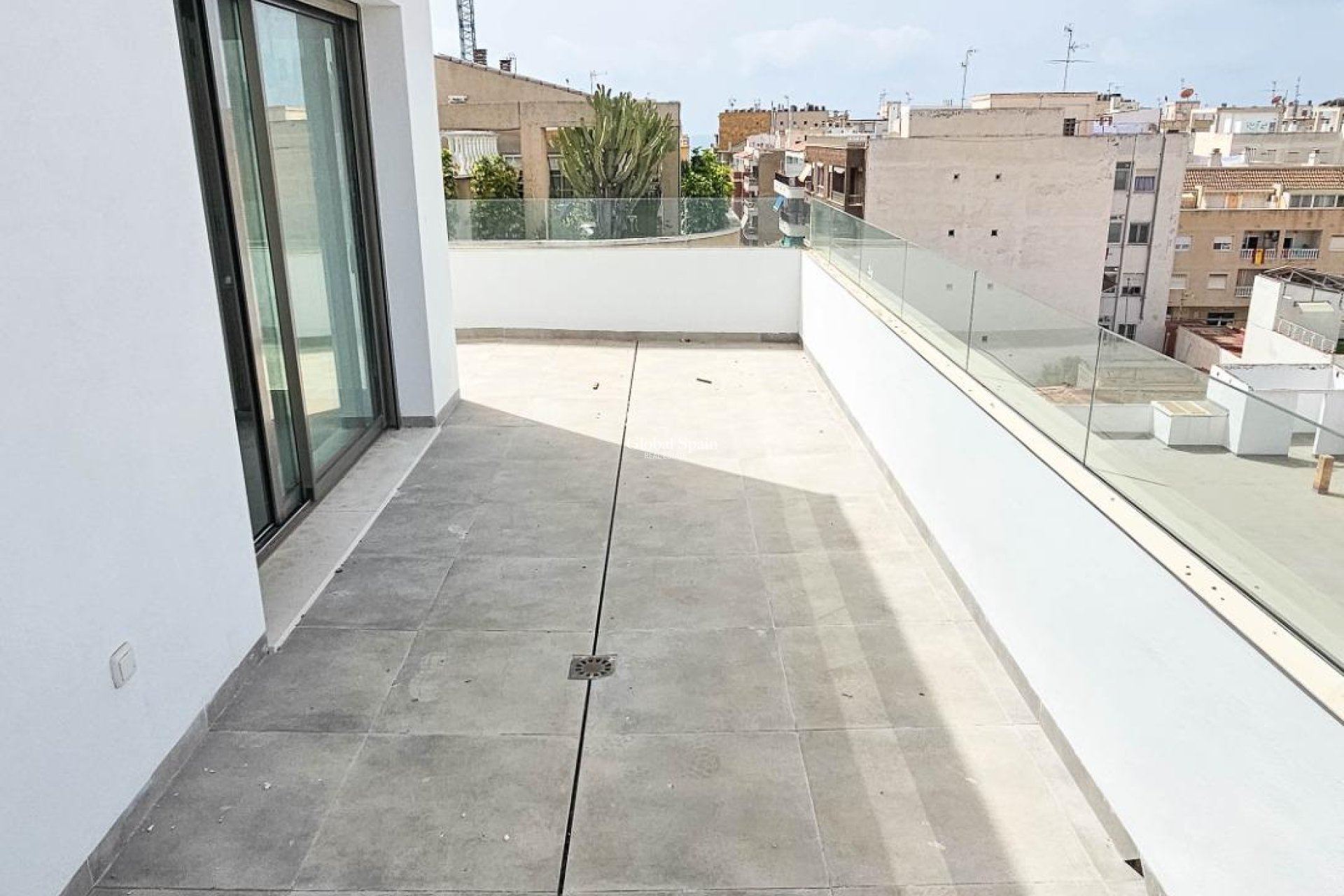 Venta - ÁTICO -
TORREVIEJA - Paseo maritimo