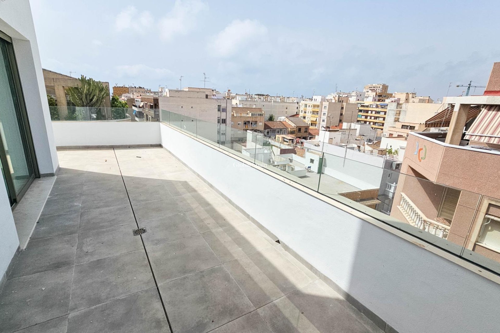 Venta - ÁTICO -
TORREVIEJA - Paseo maritimo