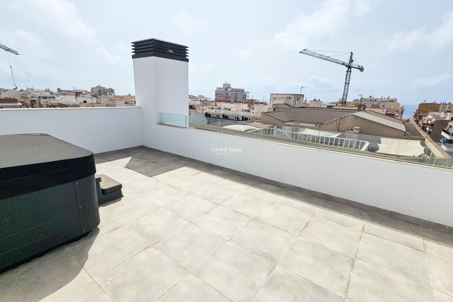 Venta - ÁTICO -
TORREVIEJA - Paseo maritimo