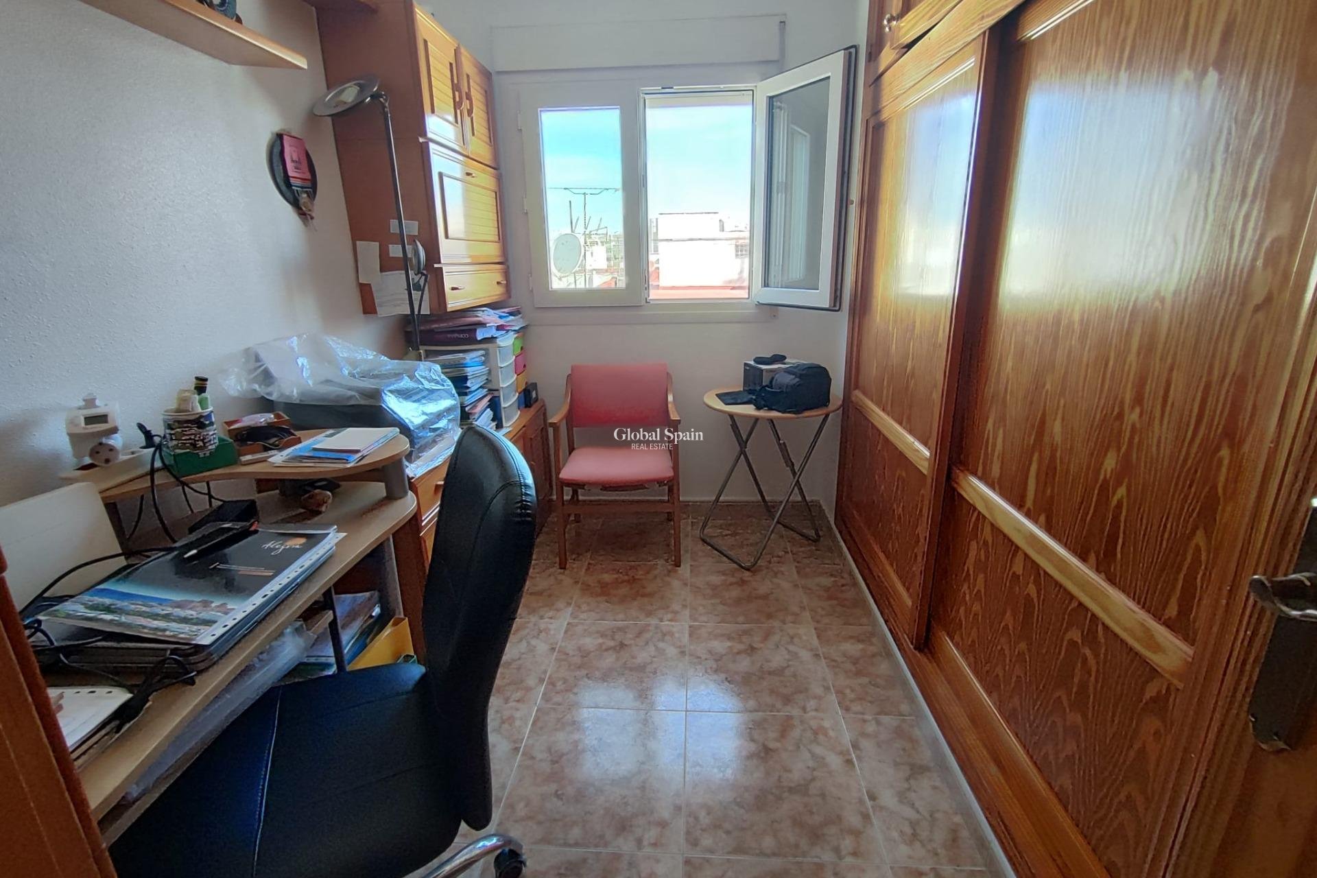 Venta - ÁTICO -
TORREVIEJA - Paseo maritimo