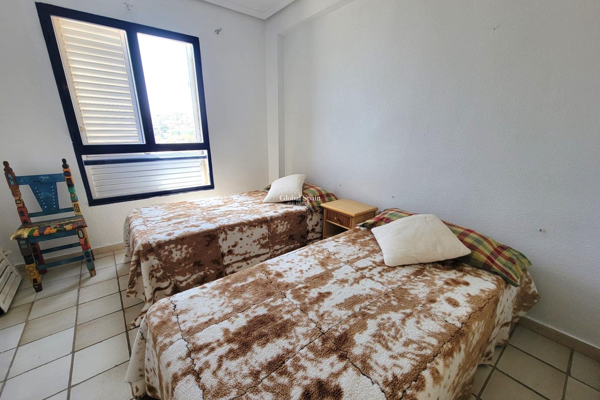 Venta - ÁTICO -
TORREVIEJA - Playa De La Mata