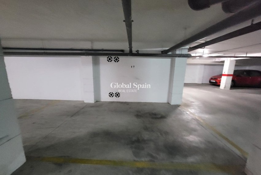 Venta - ÁTICO -
TORREVIEJA - Playa de los Locos