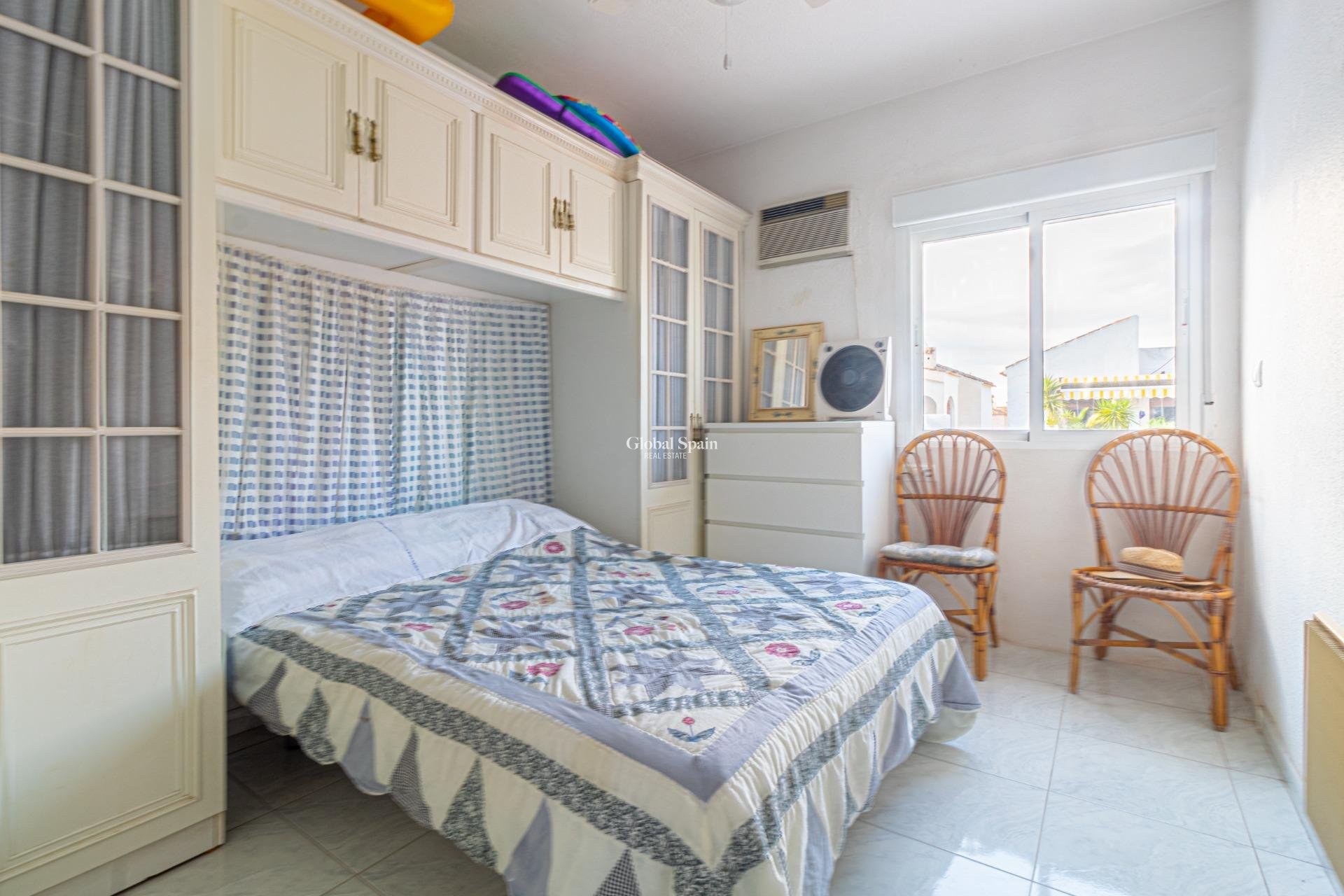 Venta - Atico -
TORREVIEJA - Playa de los Naufragos