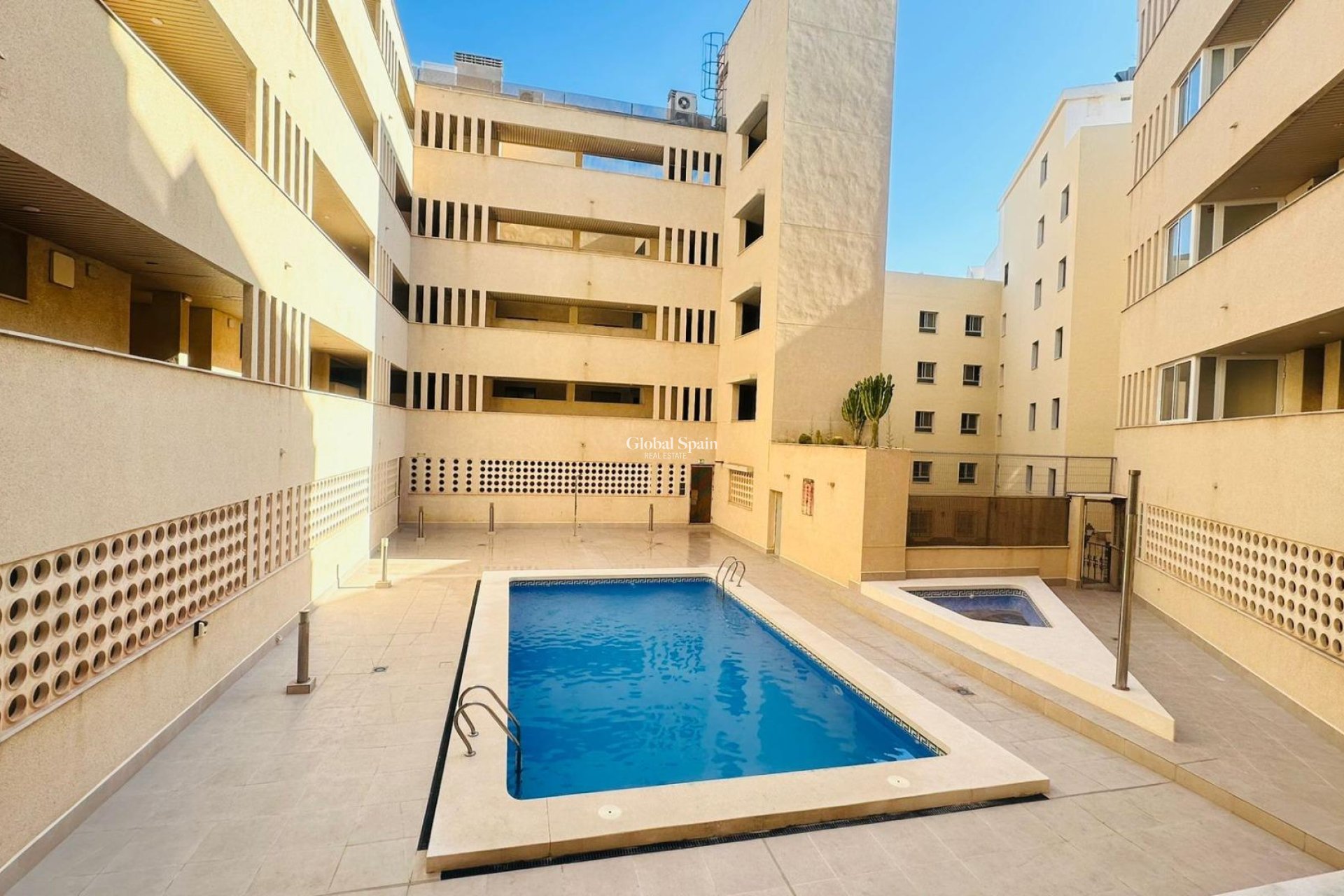 Venta - ÁTICO -
TORREVIEJA - Playa del Cura