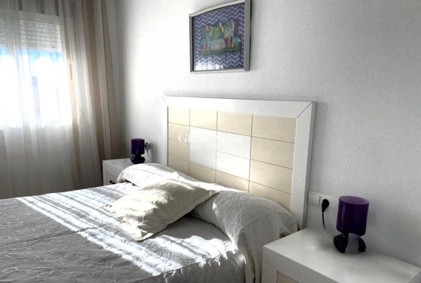 Venta - ÁTICO -
TORREVIEJA - Playa del Cura