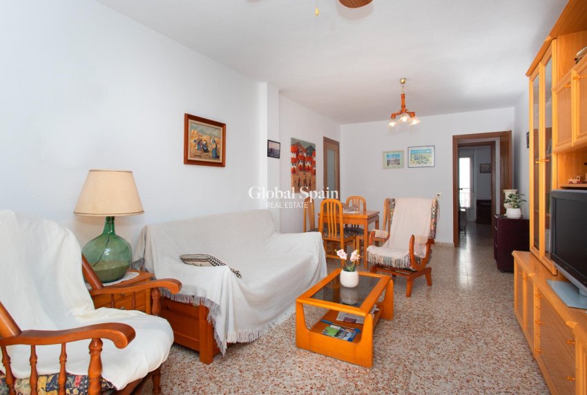 Venta - ÁTICO -
TORREVIEJA - Playa del Cura