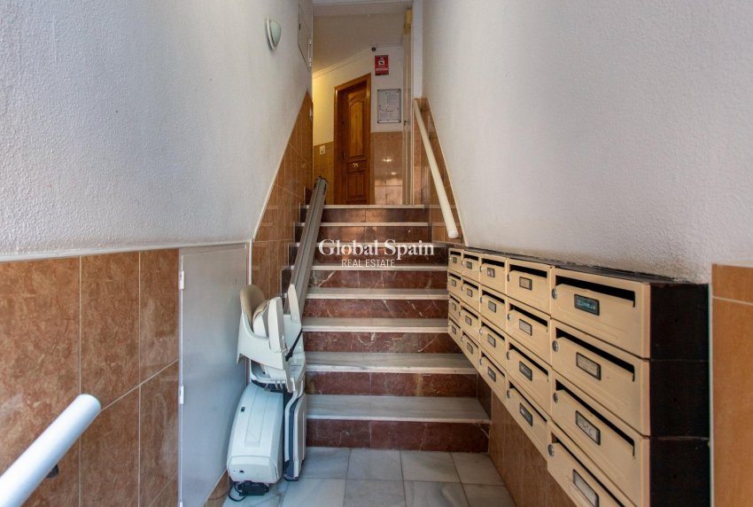 Venta - ÁTICO -
TORREVIEJA - Playa del Cura