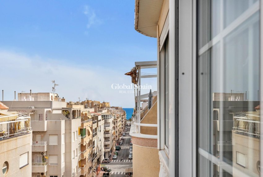 Venta - ÁTICO -
TORREVIEJA - Playa del cura