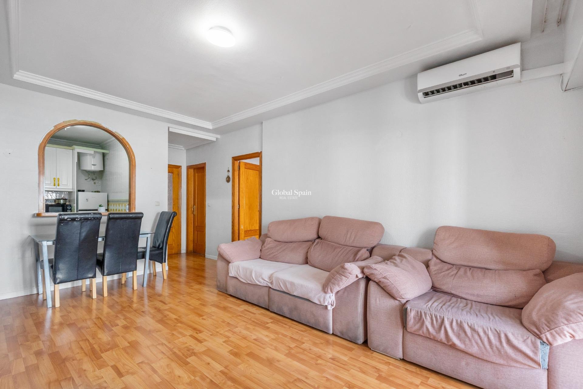 Venta - ÁTICO -
TORREVIEJA - Playa del cura