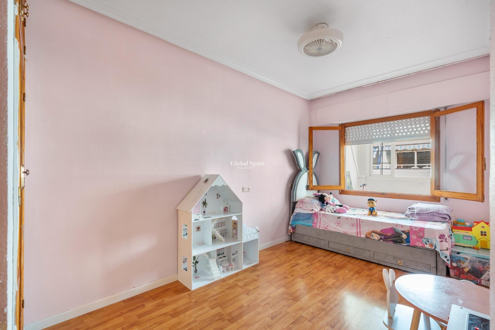 Venta - ÁTICO -
TORREVIEJA - Playa del cura