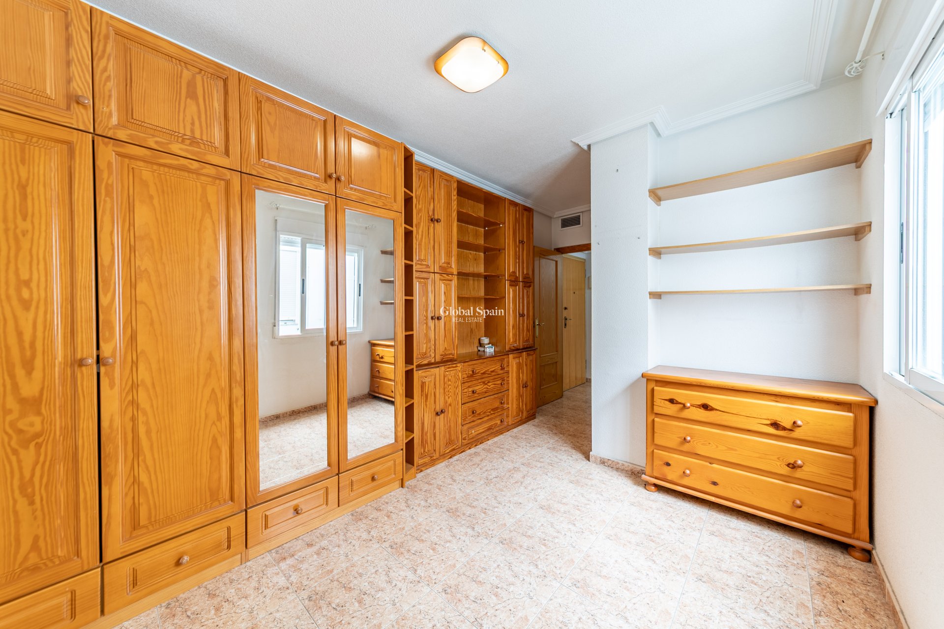 Venta - Ático -
TORREVIEJA - Puerto