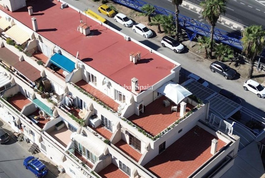 Venta - ÁTICO -
TORREVIEJA - Punta Prima