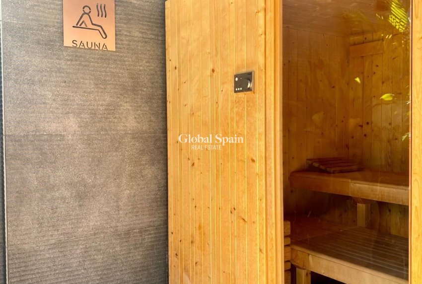 Venta - ÁTICO -
TORREVIEJA - Punta Prima