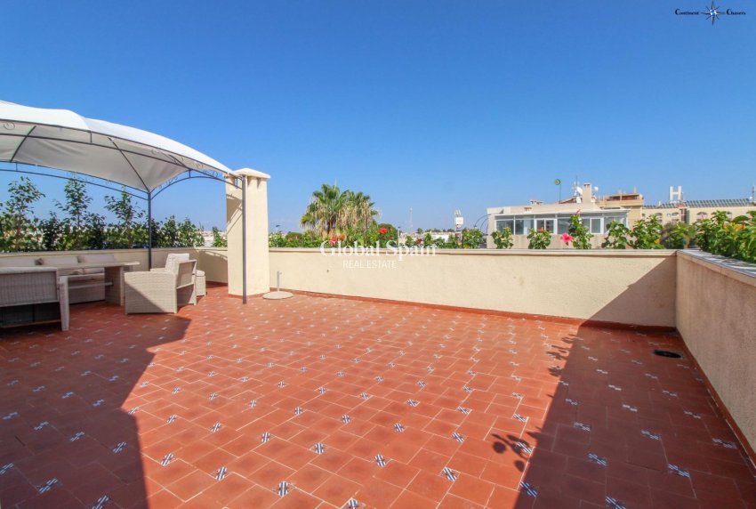 Venta - ÁTICO -
TORREVIEJA - Punta Prima