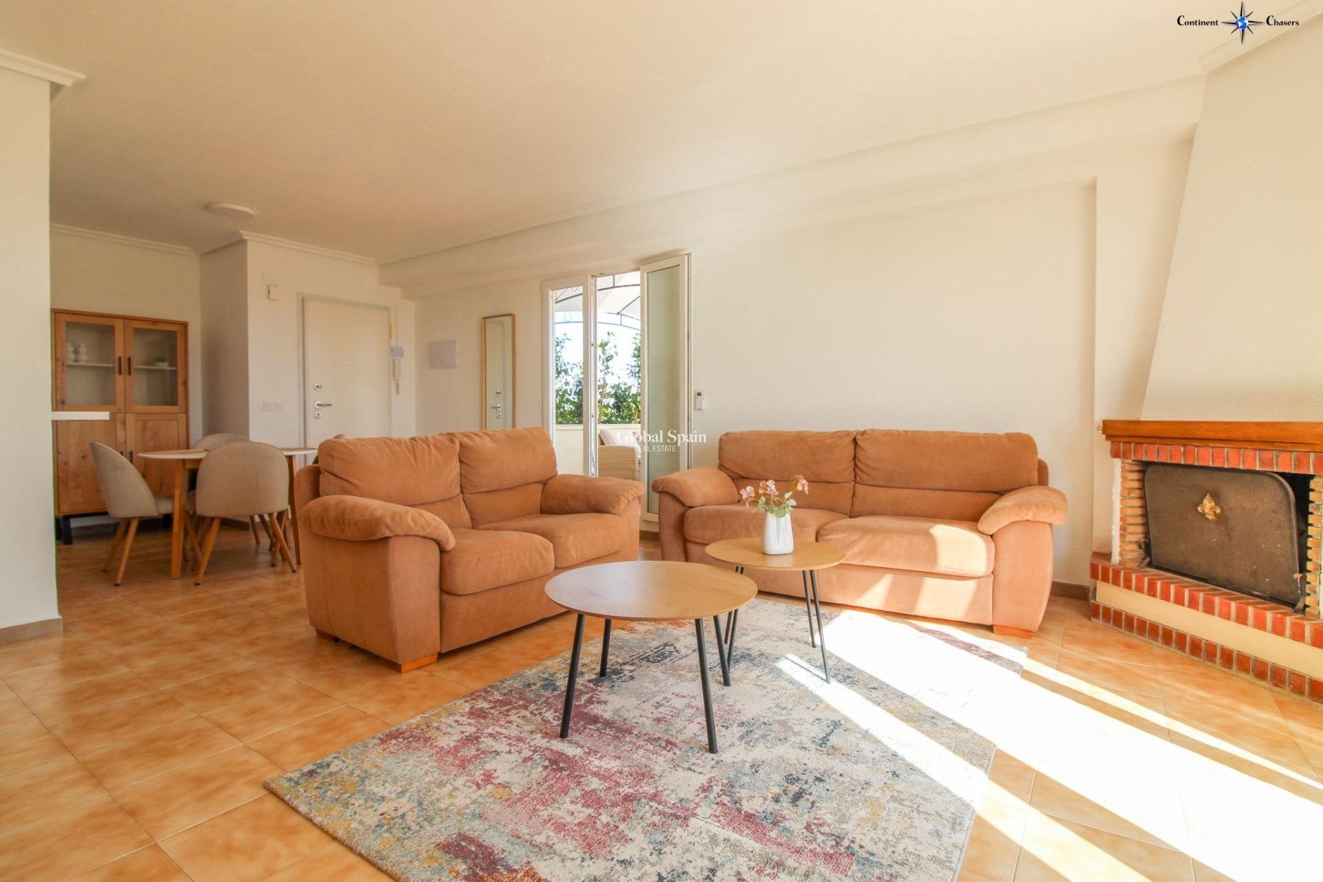 Venta - ÁTICO -
TORREVIEJA - Punta Prima