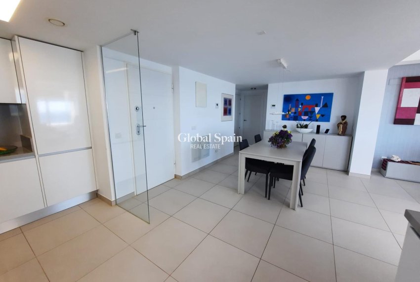 Venta - ÁTICO -
TORREVIEJA - Punta Prima