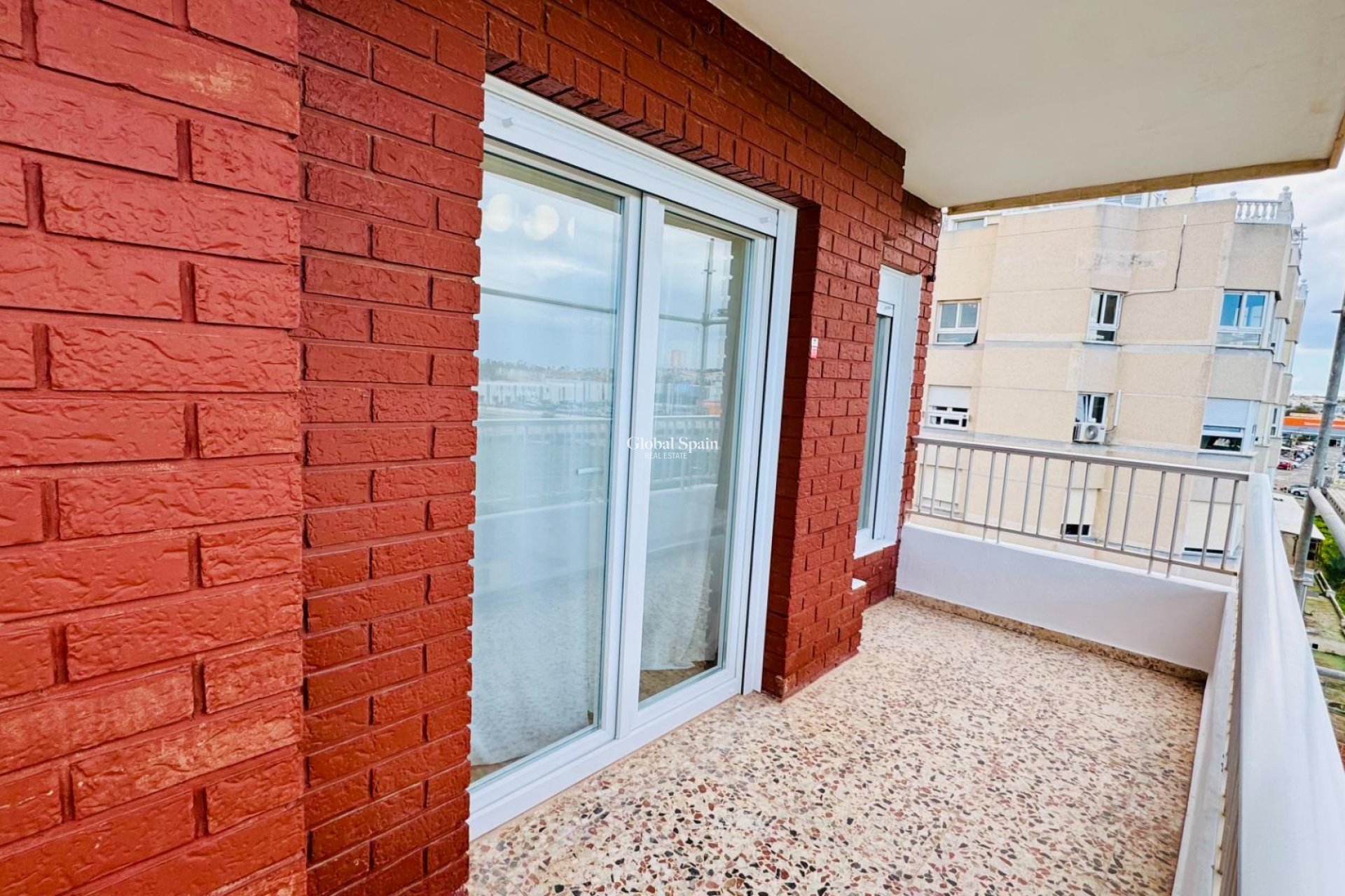 Venta - ÁTICO -
TORREVIEJA - Punta Prima