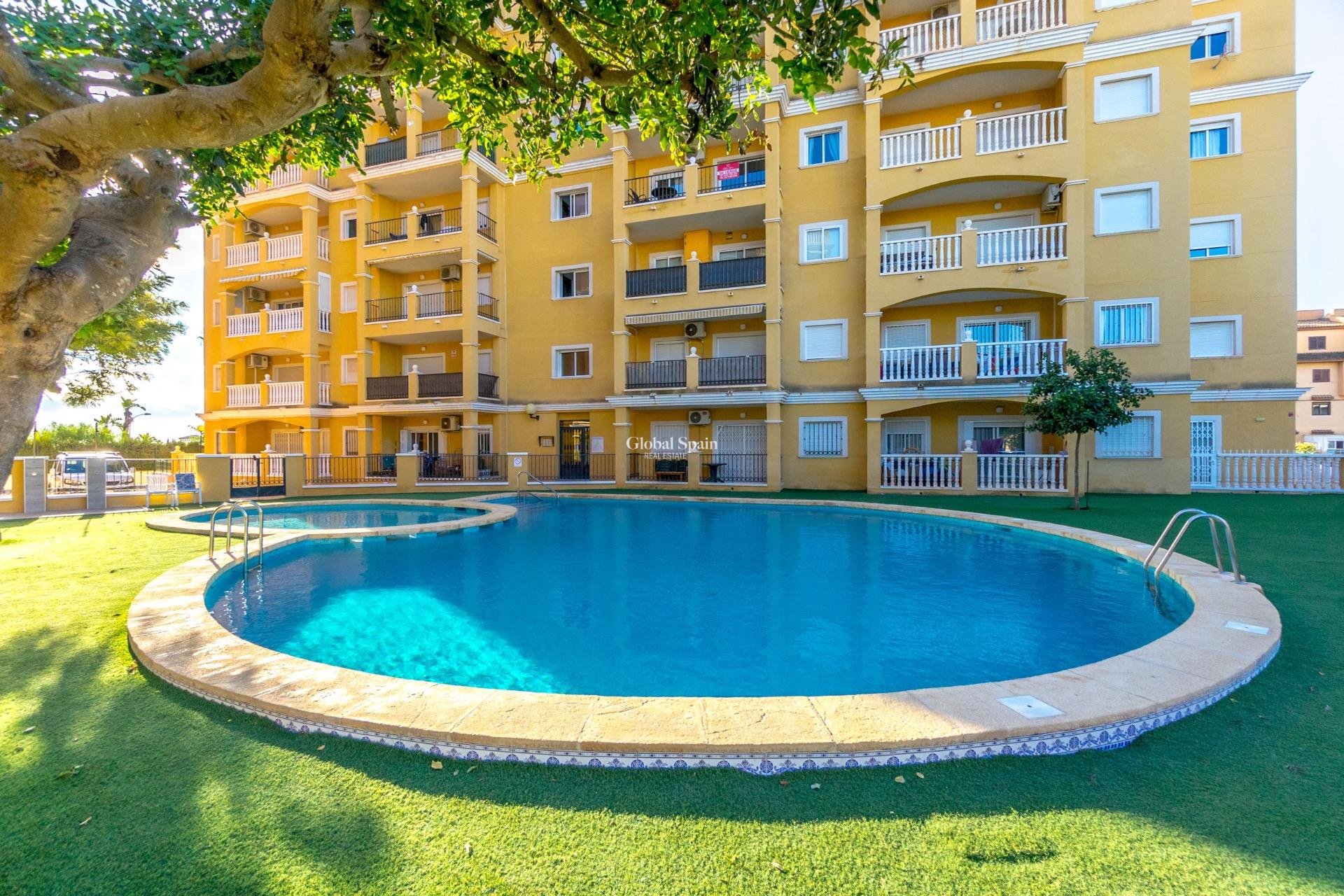 Venta - ÁTICO -
TORREVIEJA - Torreblanca