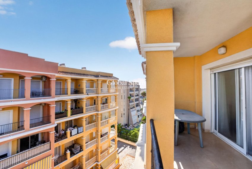 Venta - ÁTICO -
TORREVIEJA - Torreblanca