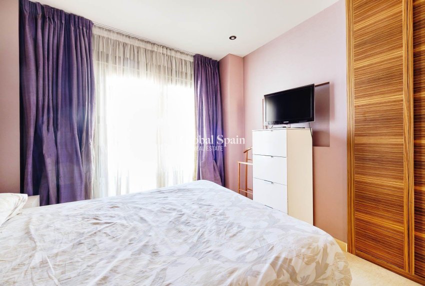 Venta - ÁTICO -
TORREVIEJA - Torrevieja
