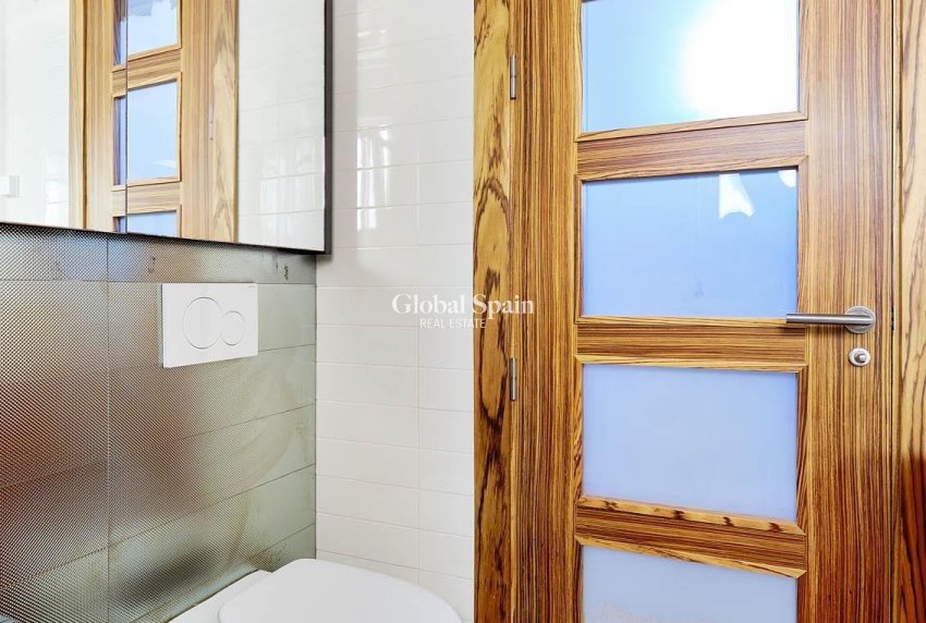 Venta - ÁTICO -
TORREVIEJA - Torrevieja