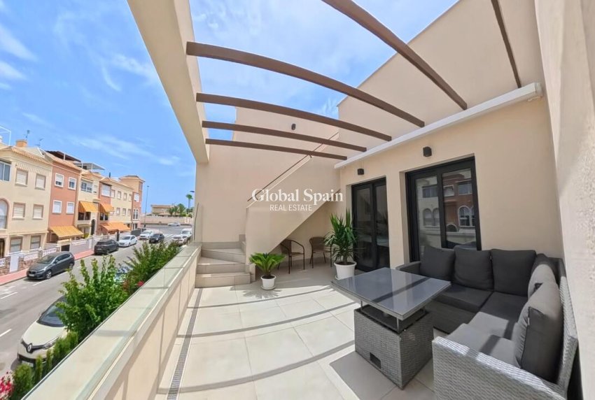 Venta - ÁTICO -
TORREVIEJA - Torrevieja