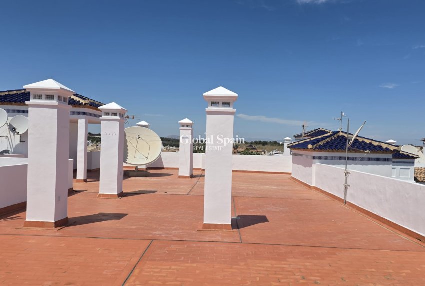 Venta - ÁTICO -
VILLAMARTÍN - Costa Blanca