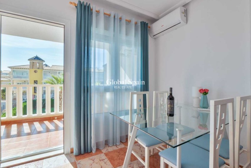 Venta - ÁTICO -
VILLAMARTÍN - Costa Blanca