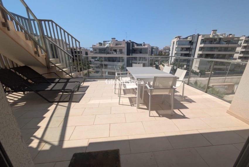 Venta - ÁTICO -
VILLAMARTÍN - Costa Blanca