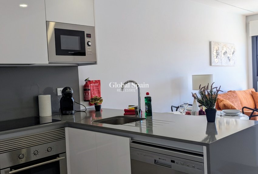 Venta - ÁTICO -
VILLAMARTÍN - Costa Blanca