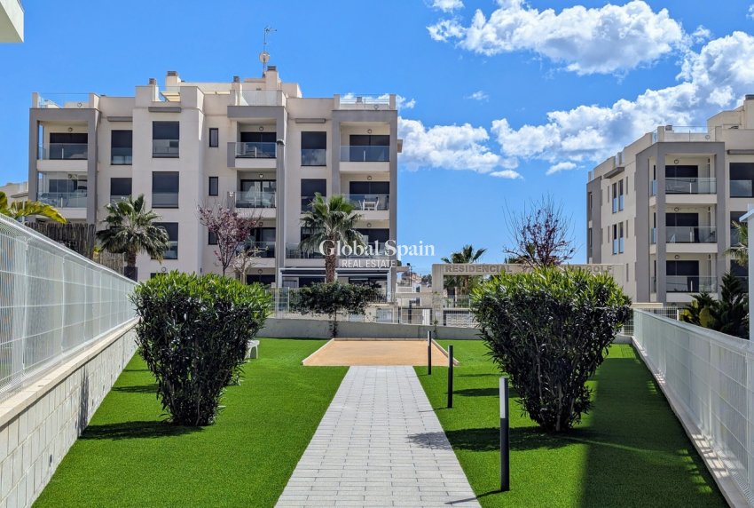 Venta - ÁTICO -
VILLAMARTÍN - Costa Blanca