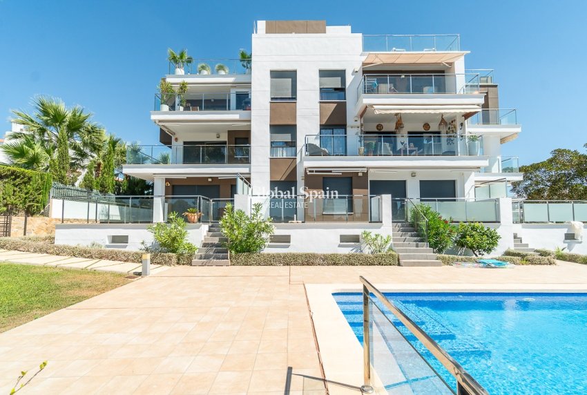 Venta - ÁTICO -
VILLAMARTÍN - Costa Blanca