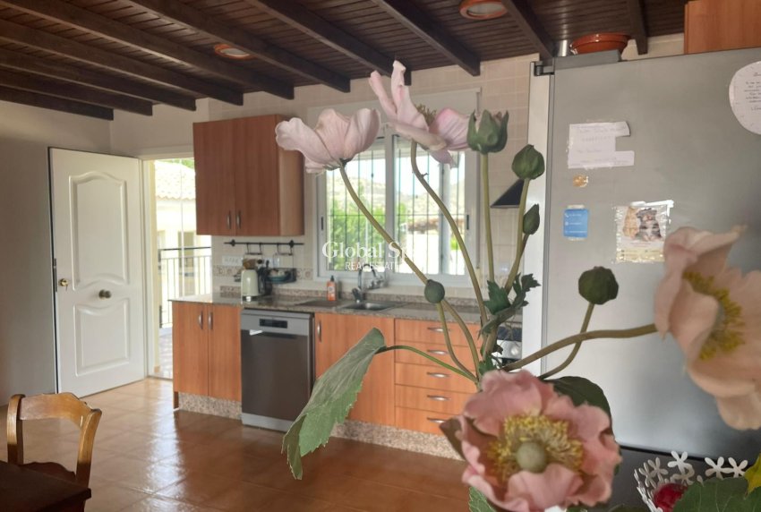 Venta - CASA -
ABANILLA - Abanilla