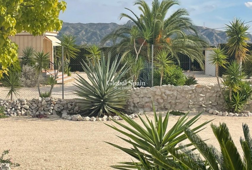 Venta - CASA -
ABANILLA - Abanilla