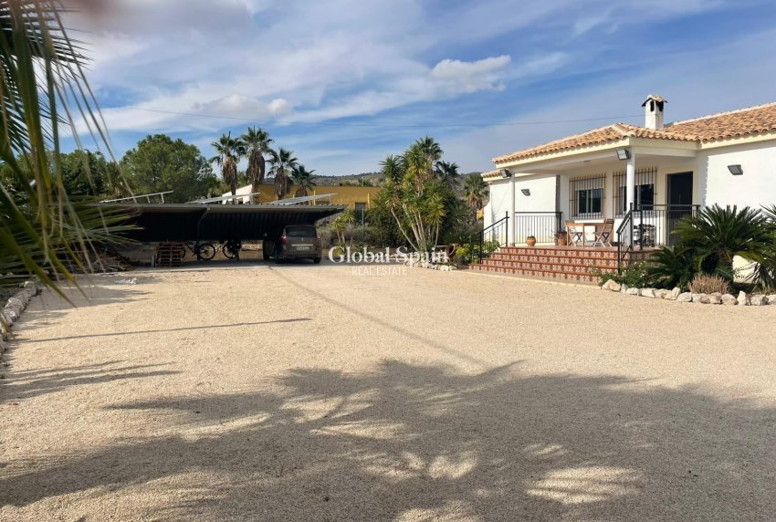 Venta - CASA -
ABANILLA - Abanilla