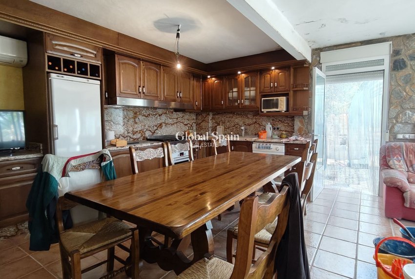 Venta - CASA -
ABANILLA - Inland