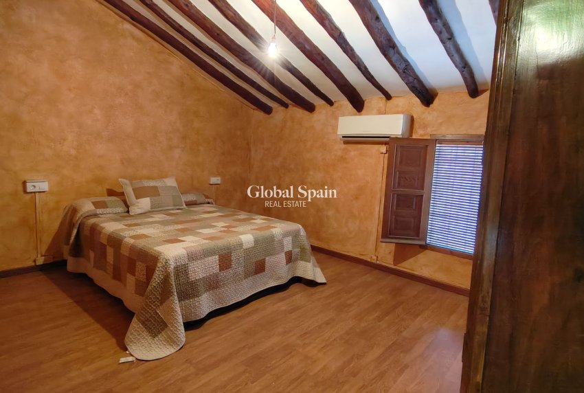 Venta - CASA -
ABANILLA - Inland