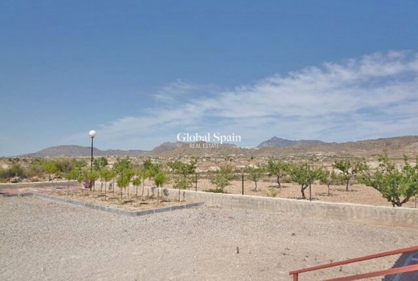 Venta - CASA -
ABANILLA - Inland