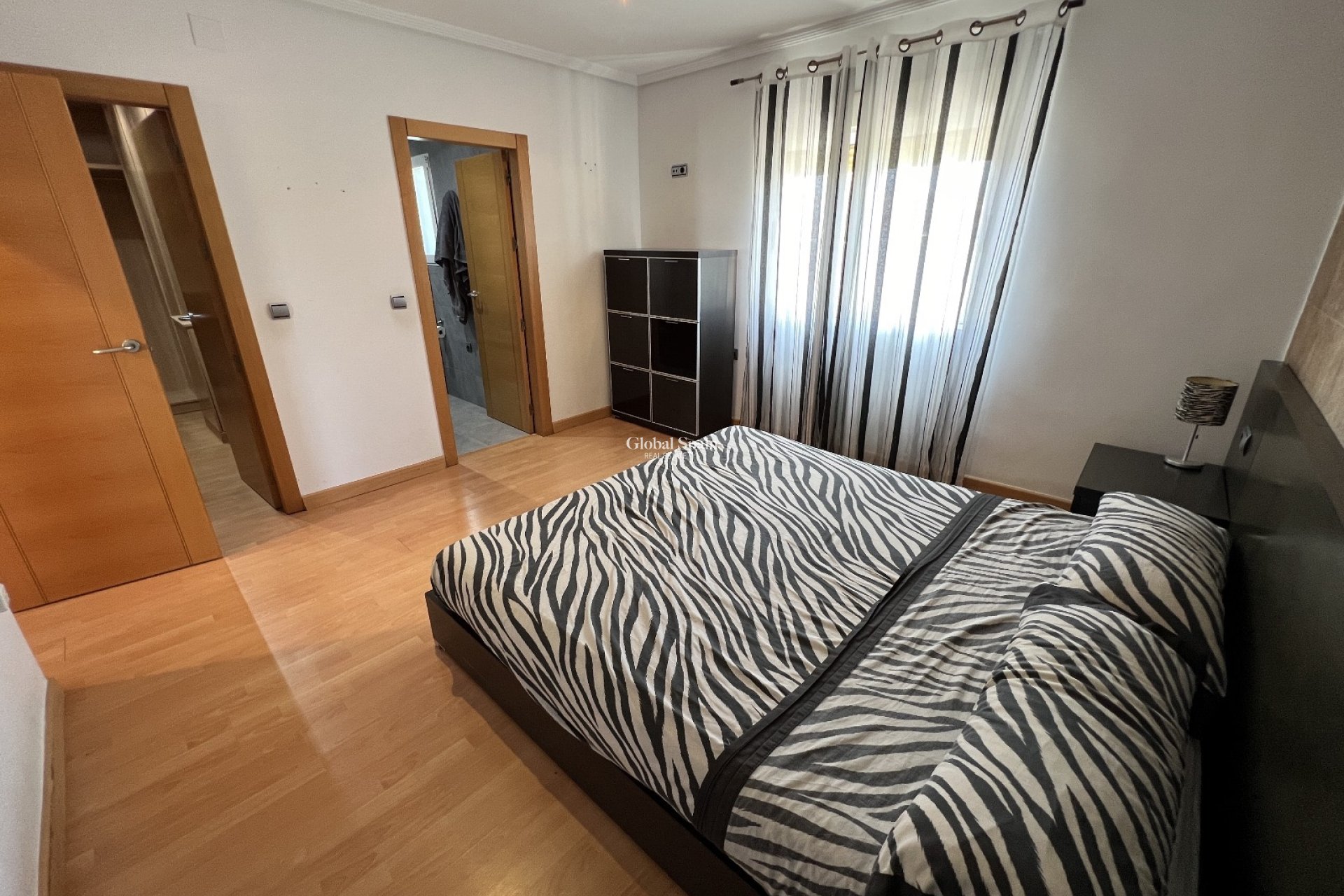 Venta - Casa adosada -
TORREVIEJA - Costa Blanca Sur