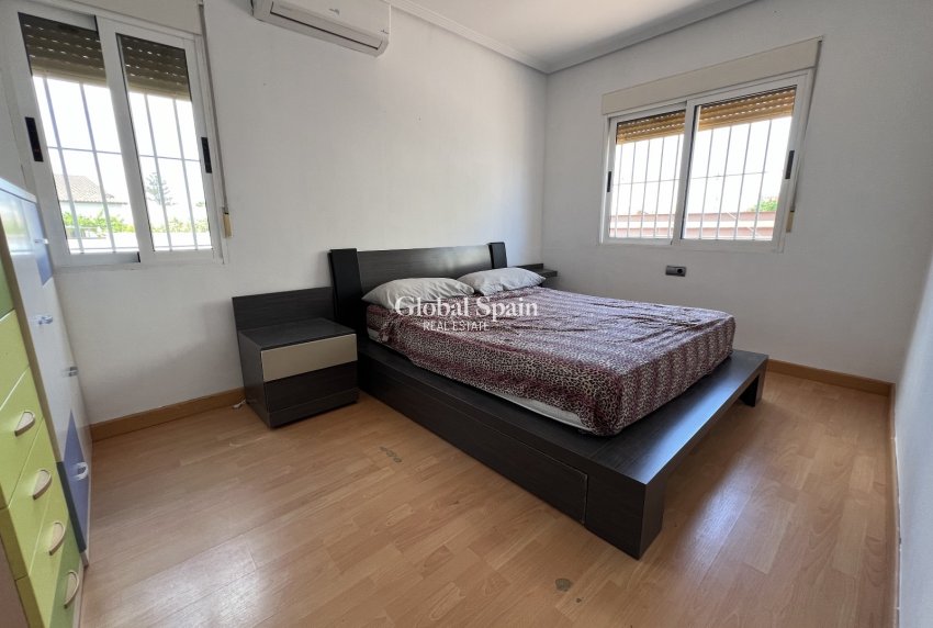 Venta - Casa adosada -
TORREVIEJA - Costa Blanca Sur
