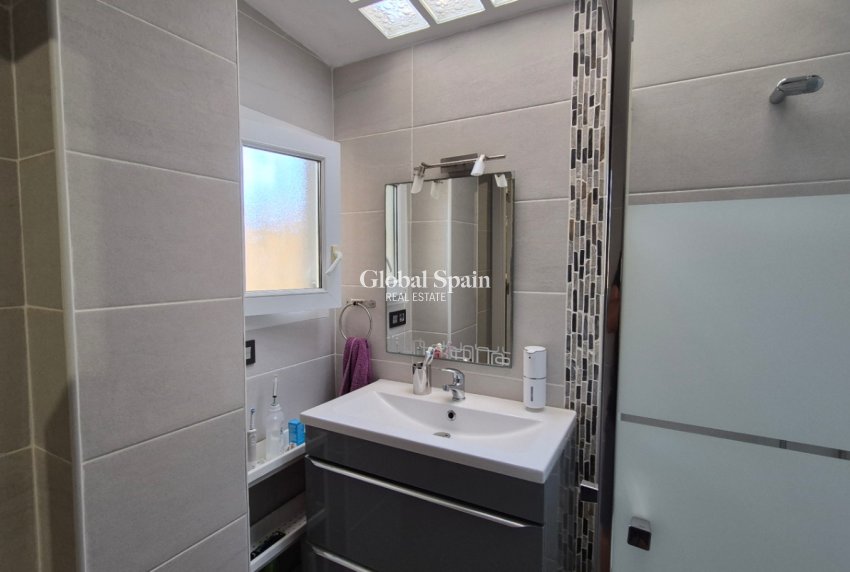 Venta - Casa adosada -
TORREVIEJA - Costa Blanca Sur